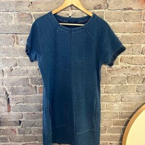 Max Jeans Dark Blue Short Sleeve Top